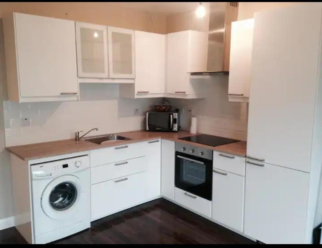 Salthill Village 3 Bed Apartment Galway Exterior photo